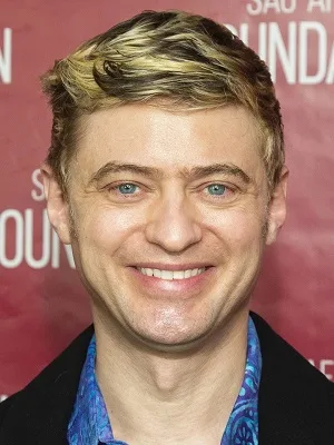 Crispin Freeman